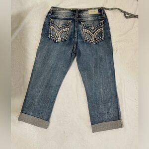 Miss Me midrise crop capris size 31